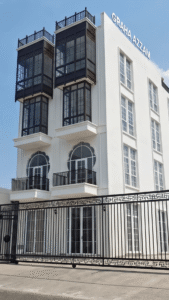 Gedung kantor pusat Haji Khusus Indonesia di Depok